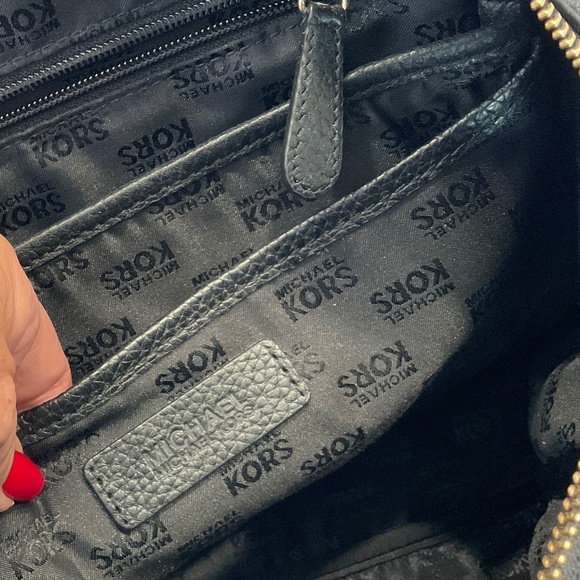 MICHEAL KORS Black Large Leather Backpack - Picture 12 of 13